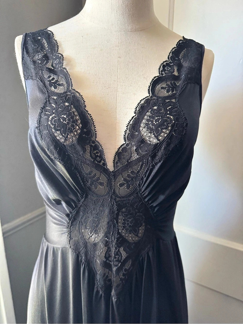 Vintage Black Lace Olga Nightgown - Picture 3 of 6